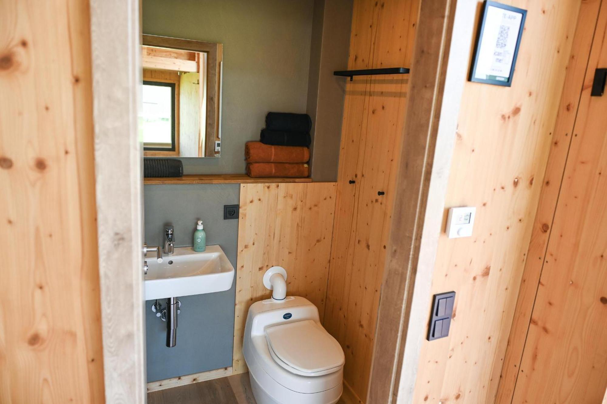 Tiny House Nature 2 Innenlage - Green Tiny Village Harlesiel Carolinensiel Exterior foto